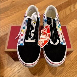 Vans Old Skool Kids Black and Multicolor Checkered Sneakers NWT